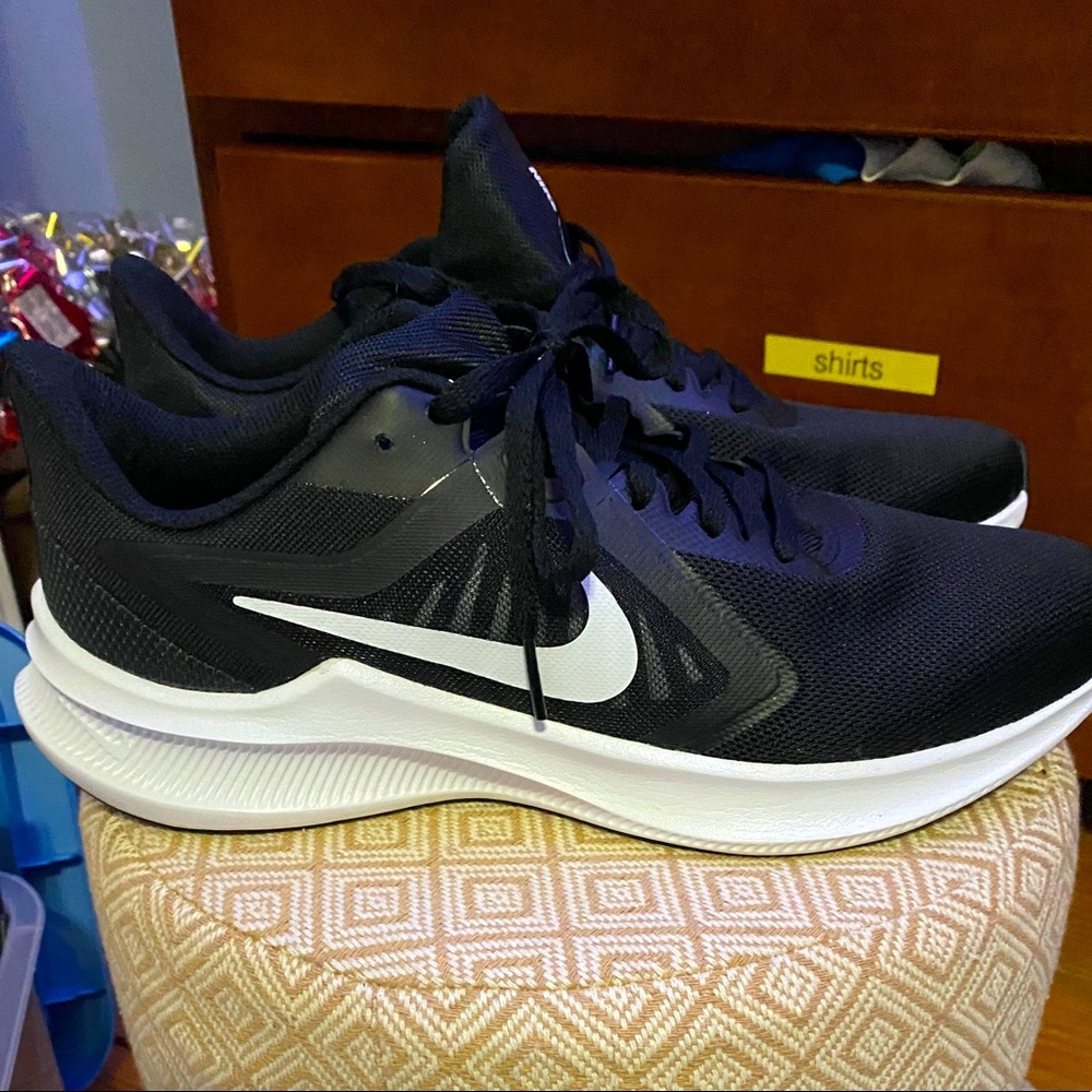 Nike men’s running shoes